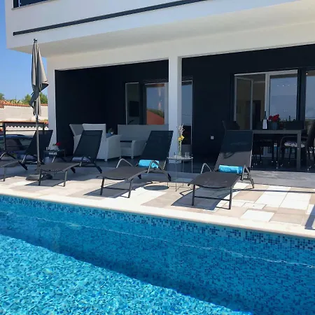 Vila Maria Villa